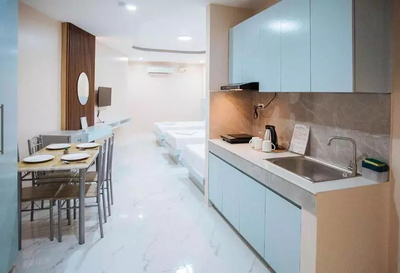 Retkeilymaja Reddoorz At Happy Stay Apartelle