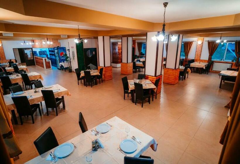 تختخواب و صبحانه Bâlea Cascadă