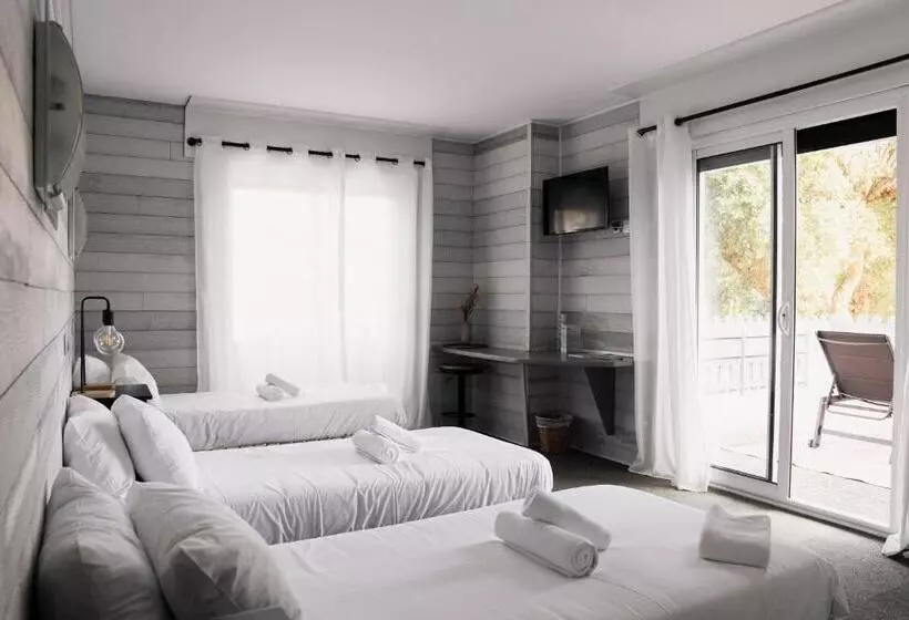 ホテル L Auberge Du Diu Biban