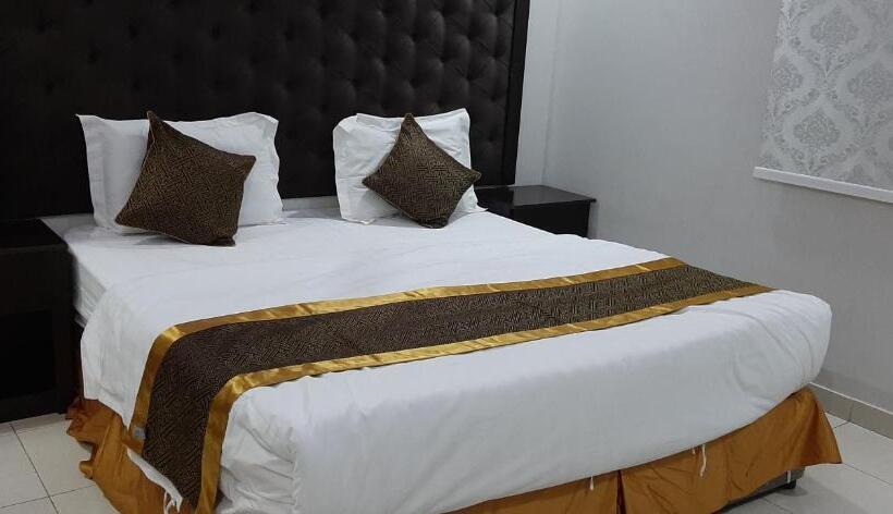 فندق Golden Retan