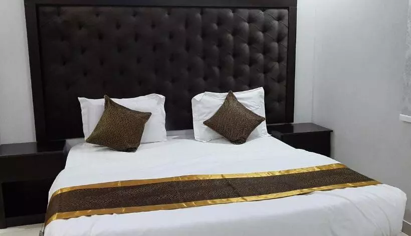 Hotelli Golden Retan