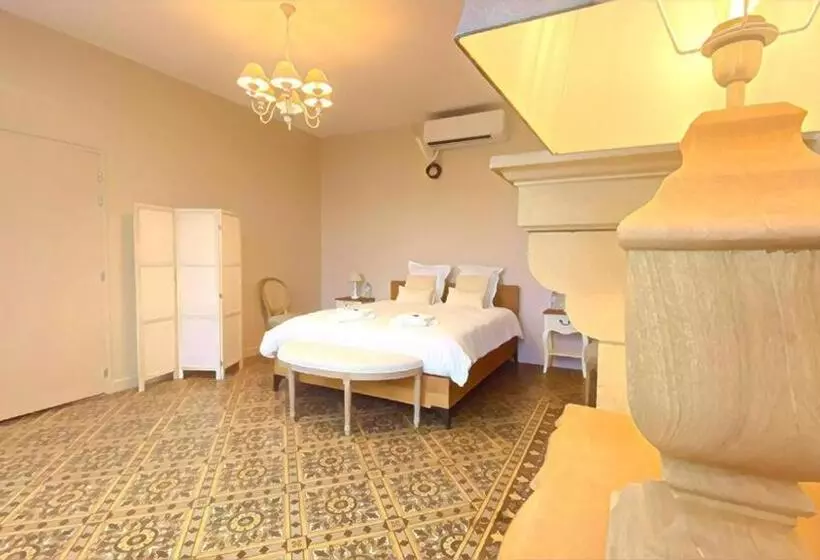 Hotelli Le Manoir Du Monde