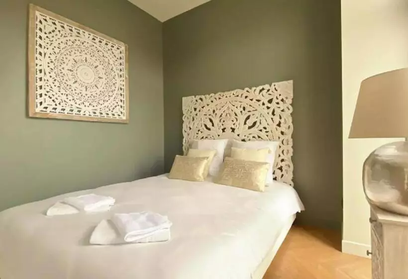 Hotelli Le Manoir Du Monde