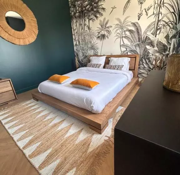 Hotelli Le Manoir Du Monde