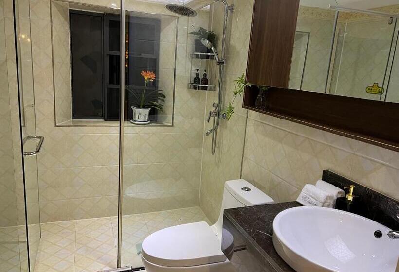 Majatalo Wesley Rosegarden 庐山卫斯里玫瑰园别墅