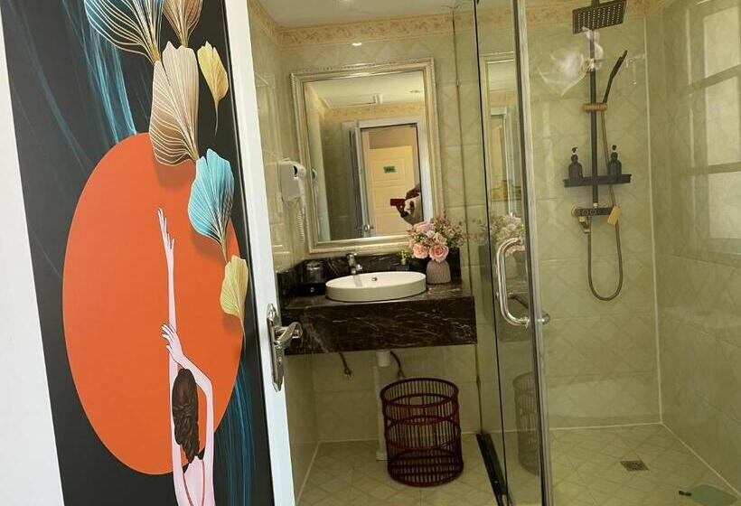 Majatalo Wesley Rosegarden 庐山卫斯里玫瑰园别墅