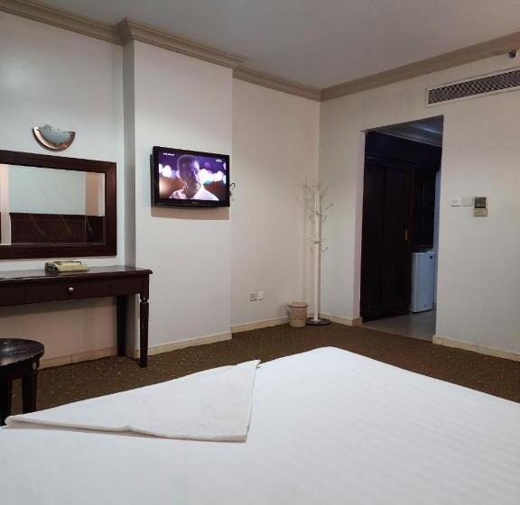 فندق مسارات المشاعر