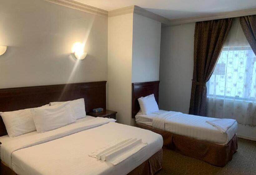 فندق مسارات المشاعر