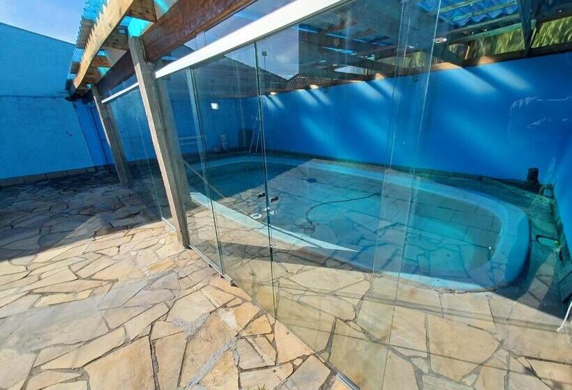 Hostel Universitário