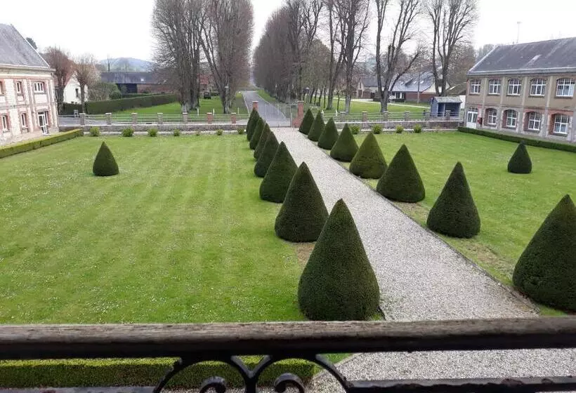 ホテル Le Chateau De Chantereine