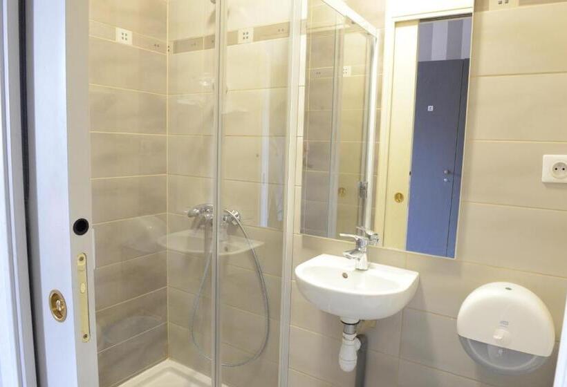 فندق Le Chateau De Chantereine