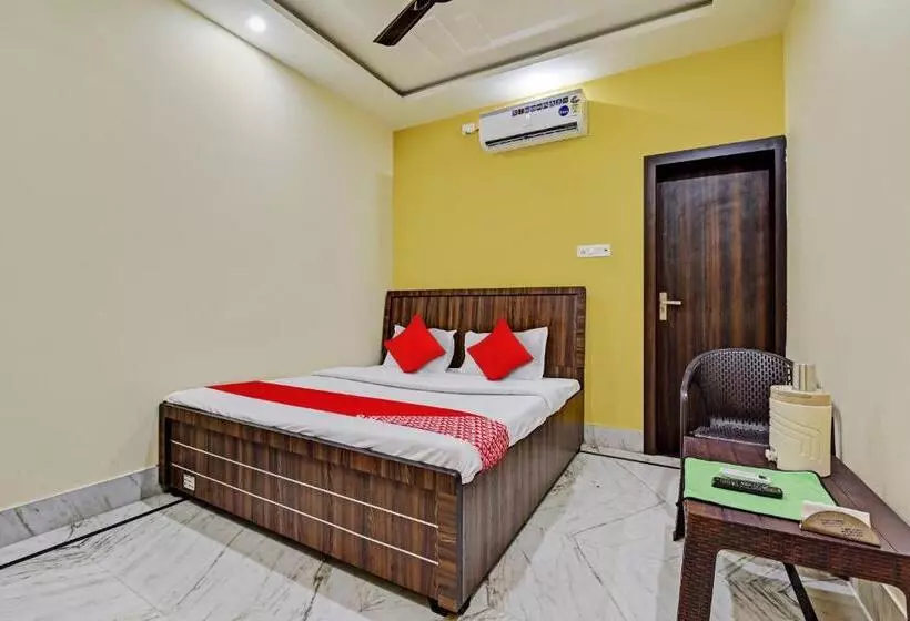 Oyo Flagship Hotel Royal Palace