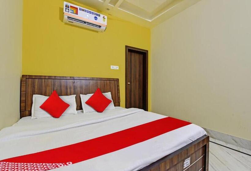 Oyo Flagship Hotel Royal Palace