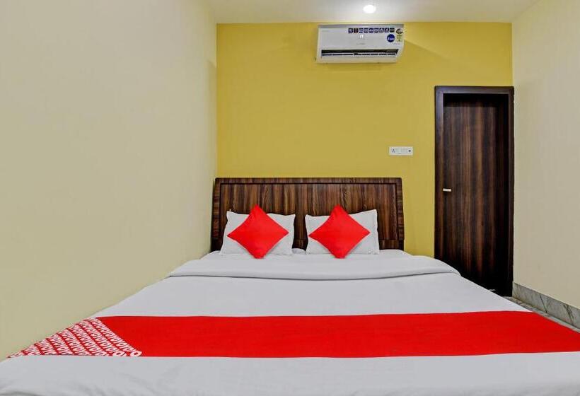 Oyo Flagship Hotel Royal Palace