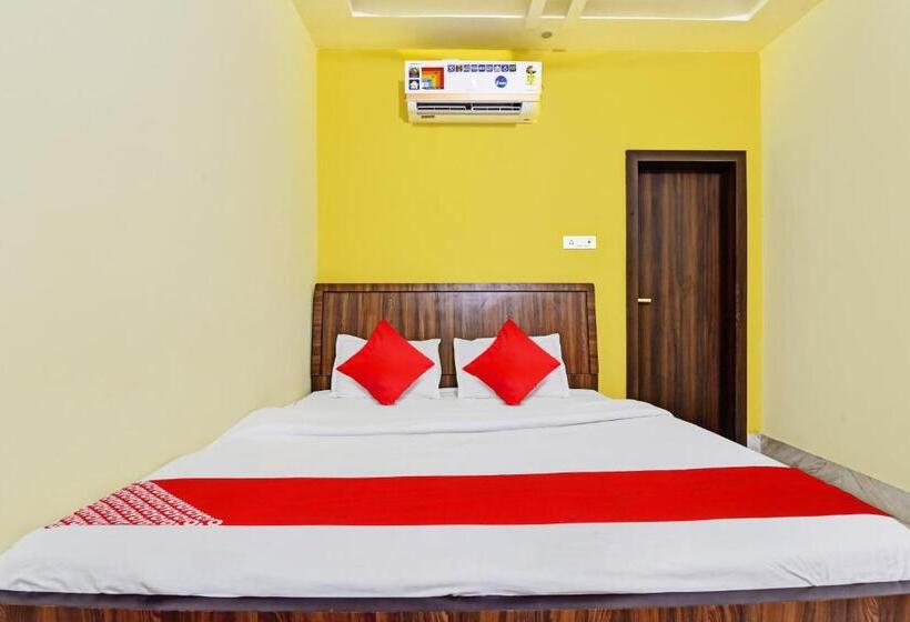 Oyo Flagship Hotel Royal Palace