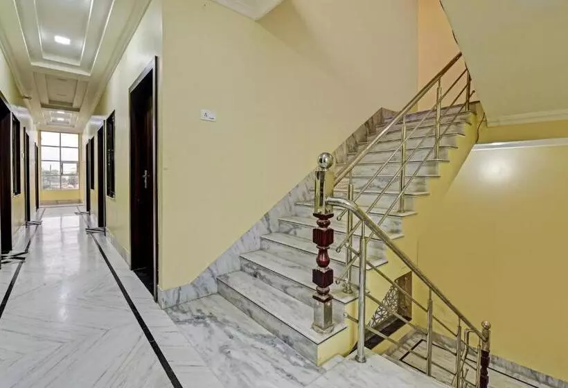 Oyo Flagship Hotel Royal Palace