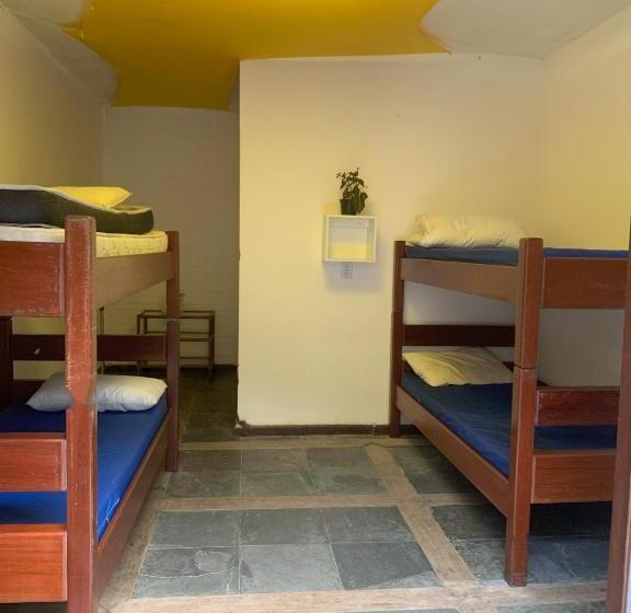 پانسیون Canto Das Toninhas Guest House