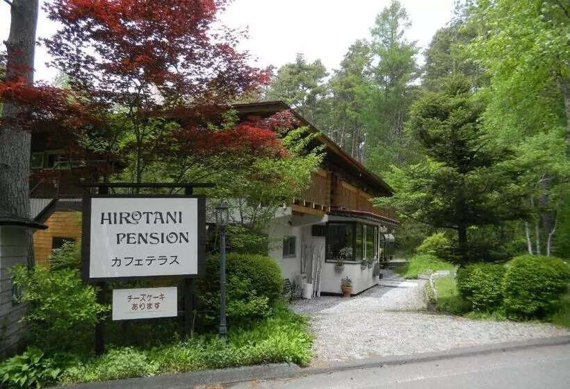 ベッドアンドブレックファースト Hirotani Pension