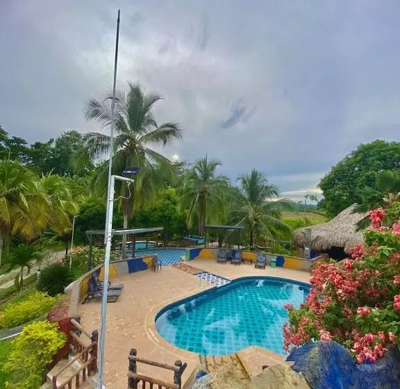 Finca Hotel California