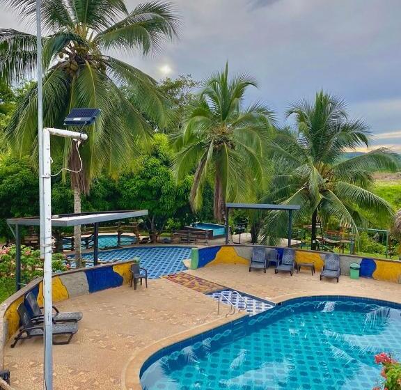 Finca Hotel California