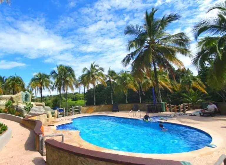 Finca Hotel California