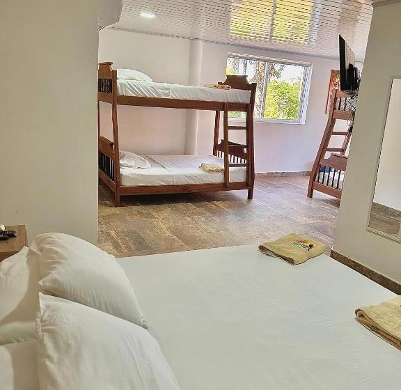 Finca Hotel California