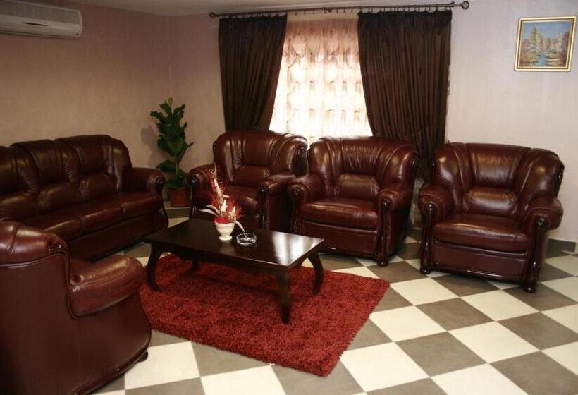 בית מלון כפרי Casa De Piatra