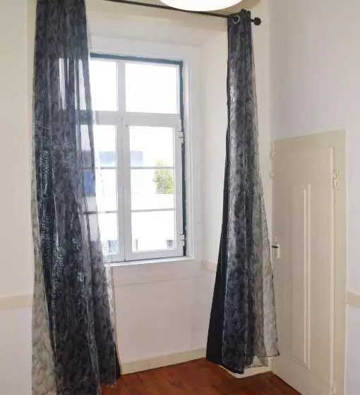 پانسیون Alfama Guest House