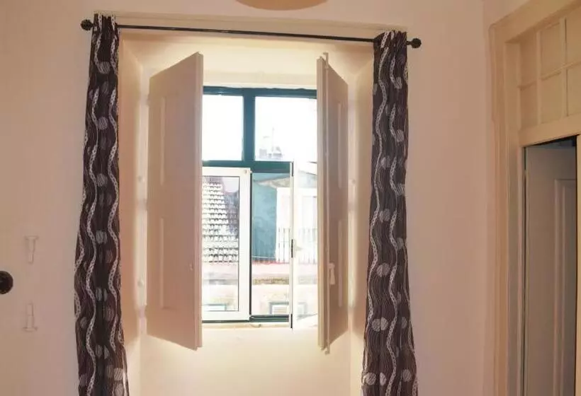 پانسیون Alfama Guest House