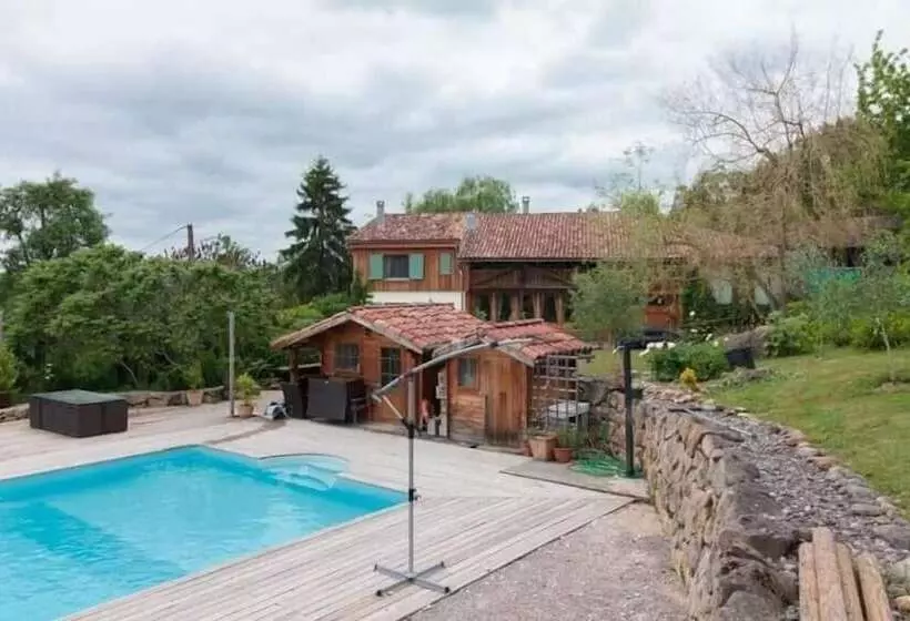 Aamiaismajoitus (B&B) Chambres D Hôtes St Jacques Adults Only