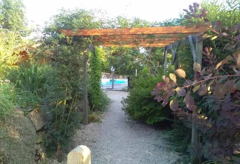 Aamiaismajoitus (B&B) Chambres D Hôtes St Jacques Adults Only