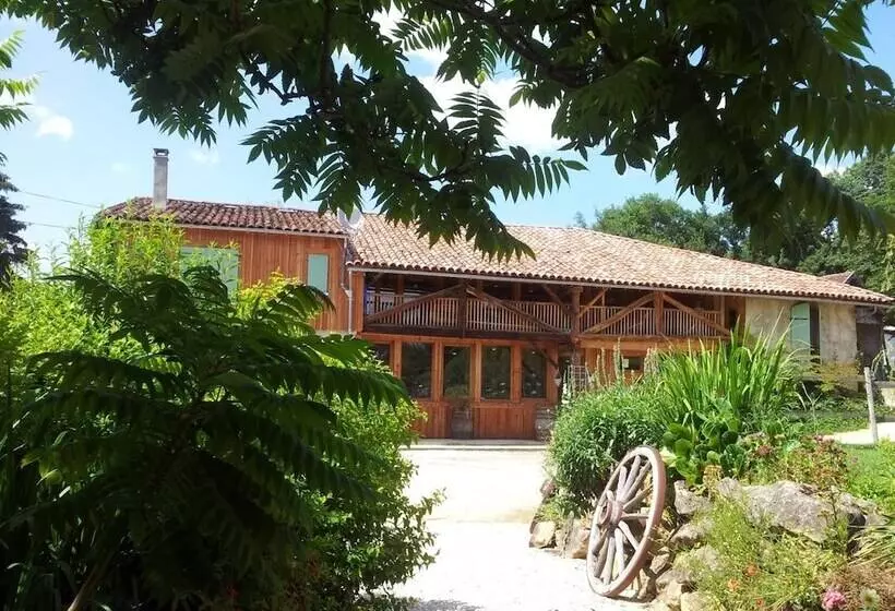 Aamiaismajoitus (B&B) Chambres D Hôtes St Jacques Adults Only
