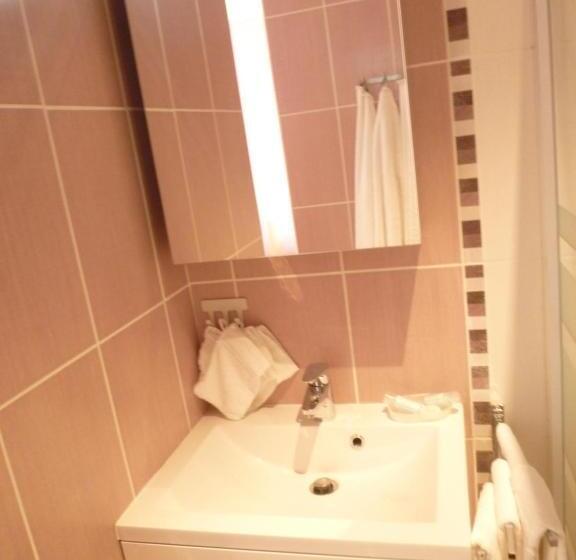 住宿加早餐 Chez Augustin