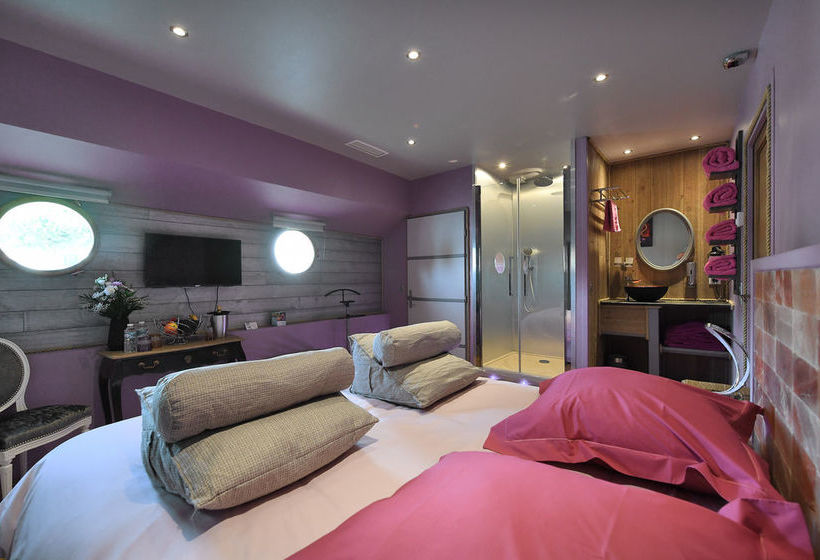 مبيت وإفطار Péniche Tic Et Tac