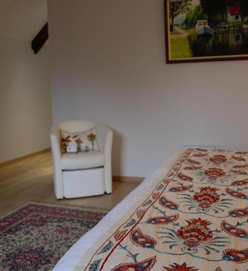 호텔 Hôtel Château De La Marlière