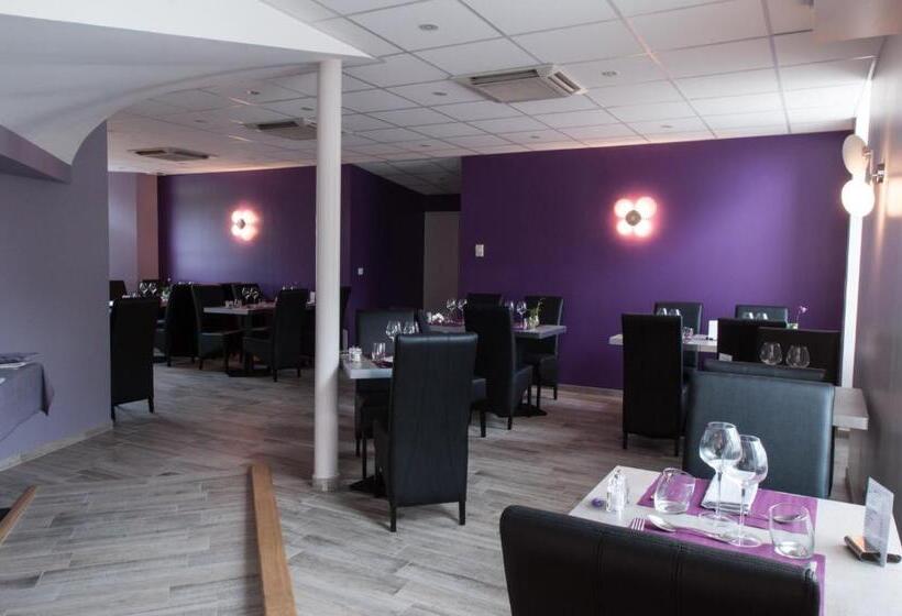 Logis Hotel Du Parc Restaurant   Le Rouget De Lisle