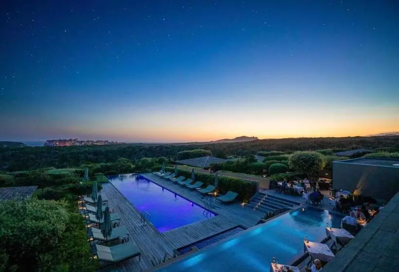هتل Hôtel & Spa Version Maquis Citadelle