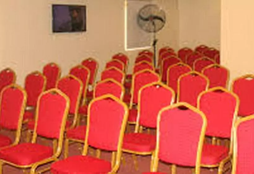 پانسیون Room In Lodge   Sweet Spirit Hotels Suites Mardezok
