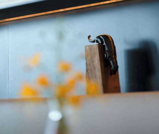 Отель Hilton Yala Resort