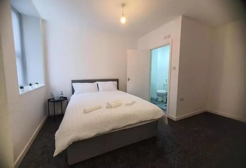 Aamiaismajoitus (B&B) Blackwood Residence