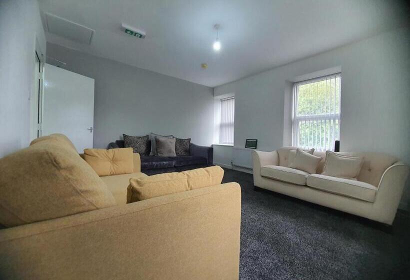 민박 Blackwood Residence