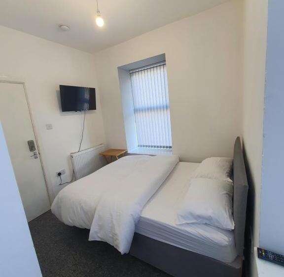 مبيت وإفطار Blackwood Residence