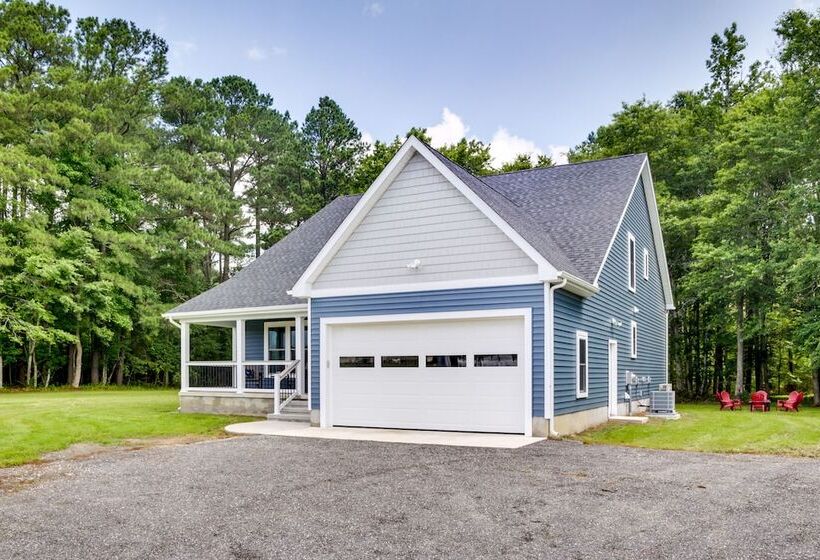 Christy S Cottage W/ Hot Tub 2 Mi To Beach!