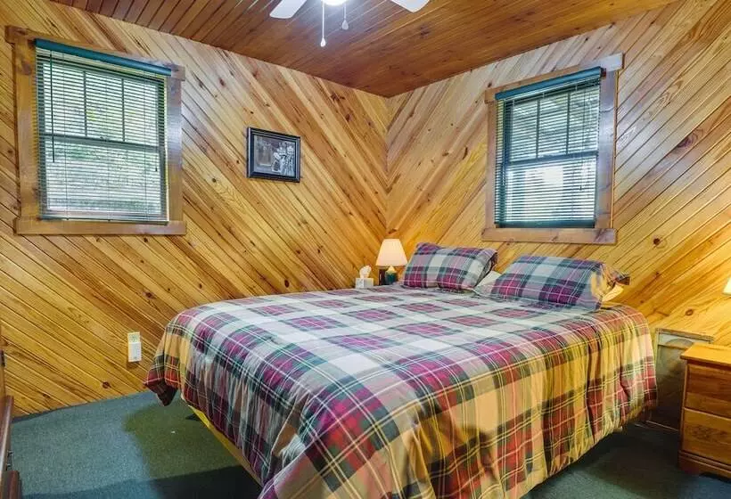 Cozy Green Bank Cabin ~ 2 Mi To Observatory!