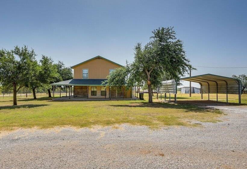 Elgin Retreat At Charming Country Cabin!