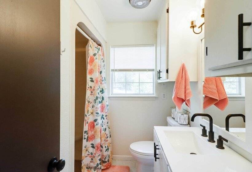 Family Home In Mountain View < 1 Mi To Downtown!