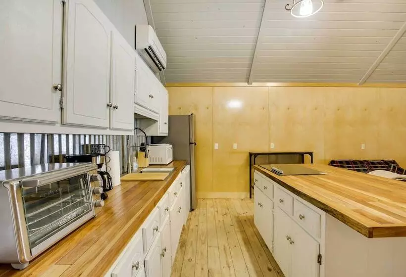 Golden Meadow Getaway: Waterfront Retreat W/ Deck