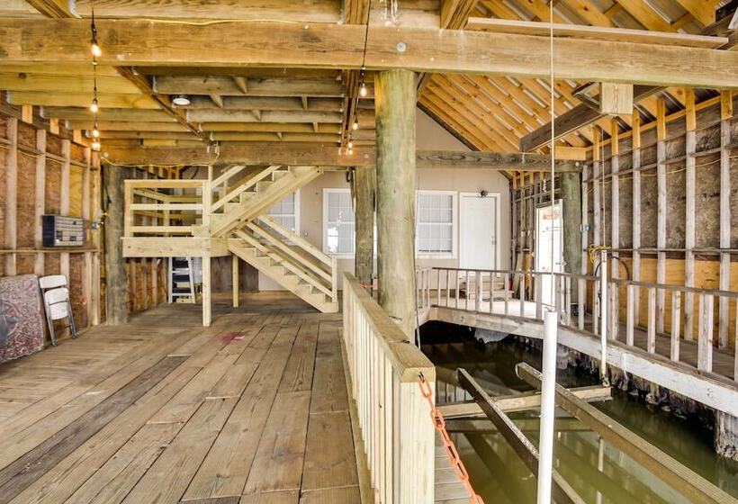 Golden Meadow Getaway: Waterfront Retreat W/ Deck