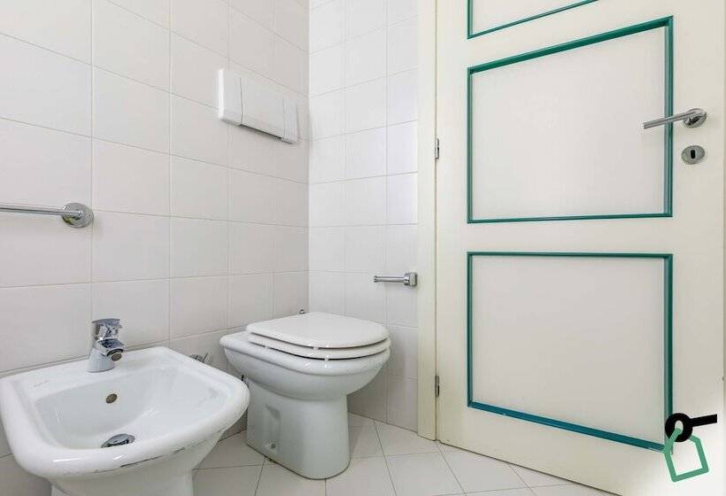 هتل Hotiday Room Collection Sauze Torre