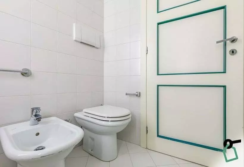 هتل Hotiday Room Collection   Sauze Torre